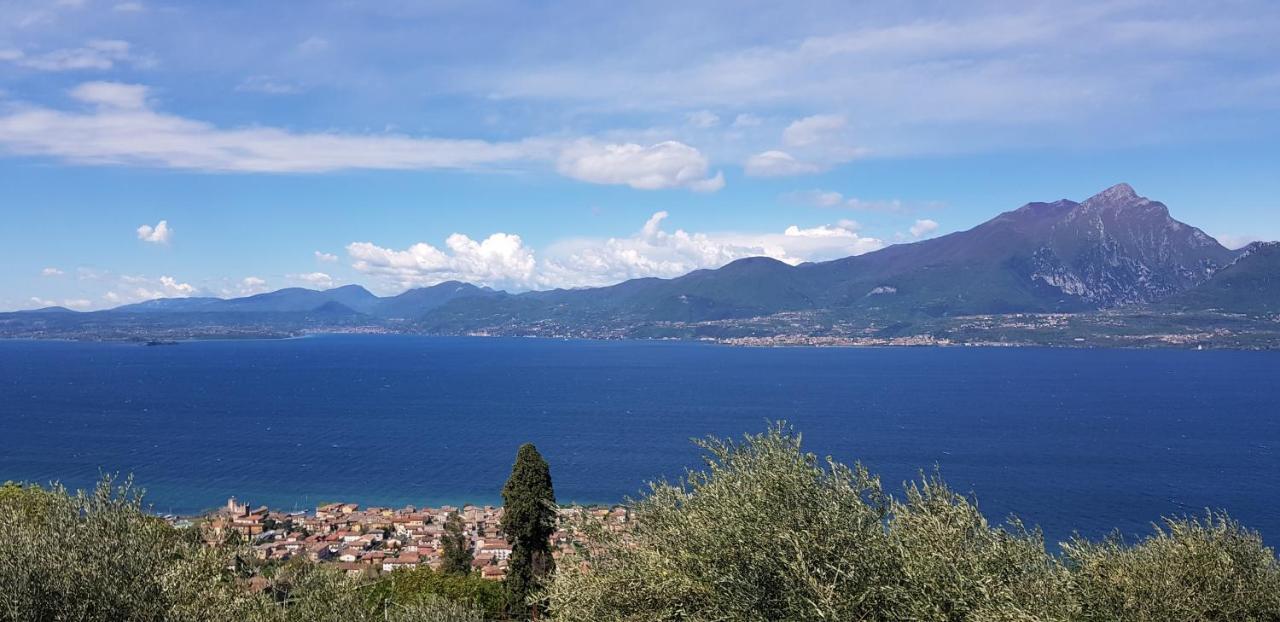 Le Torri Del Garda Familyspa Resort Torri Del Benaco Εξωτερικό φωτογραφία