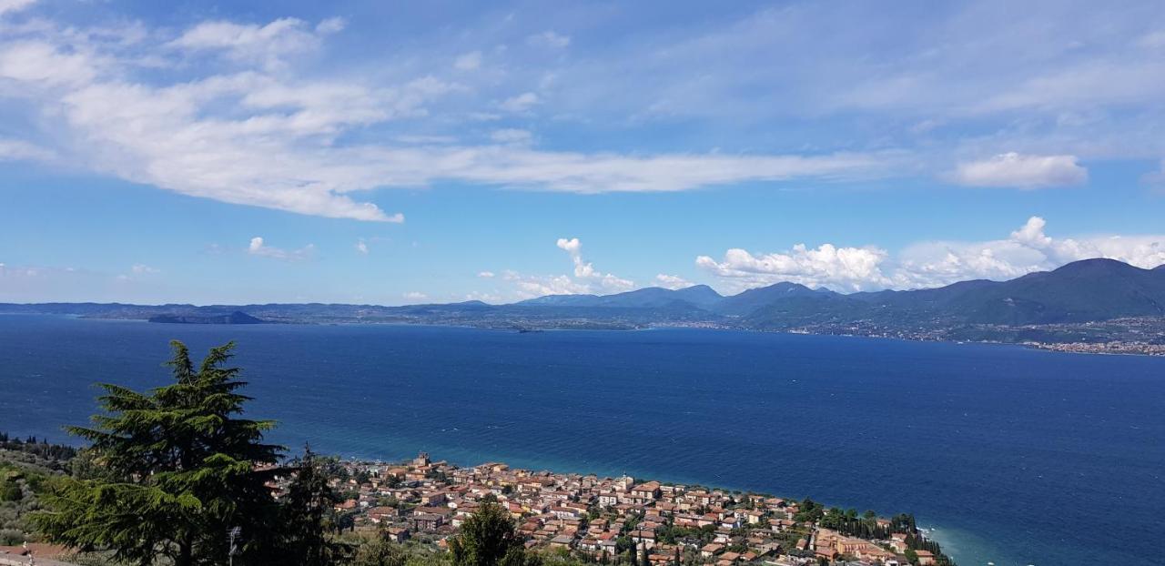 Le Torri Del Garda Familyspa Resort Torri Del Benaco Εξωτερικό φωτογραφία